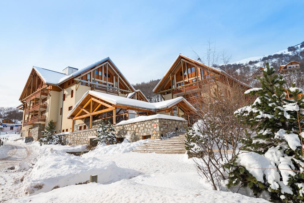 Lagrange Vacances Chalets Du Galibier Valloire Exterior foto